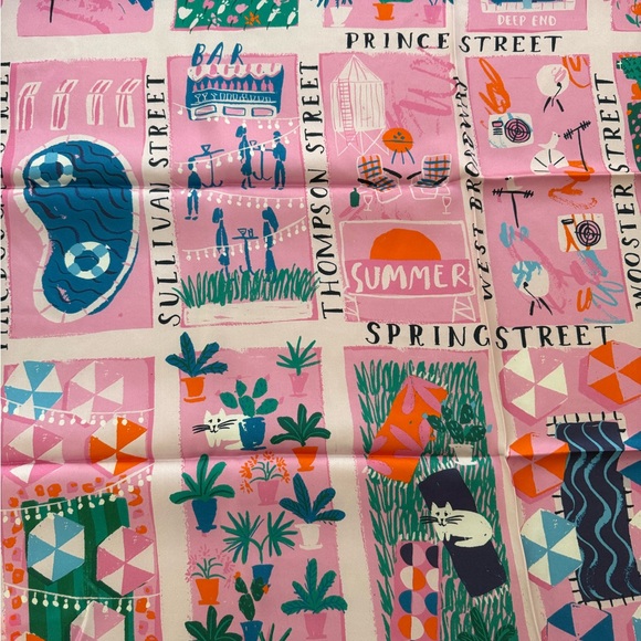 Rare find!!! Kate Spade Silk Square Scarf - Picture 2 of 7